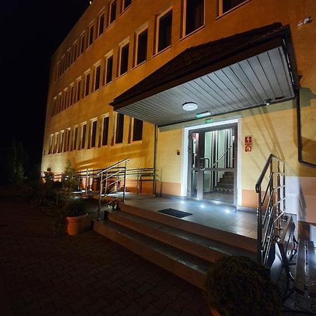 Lux Resort Kraśnik エクステリア 写真