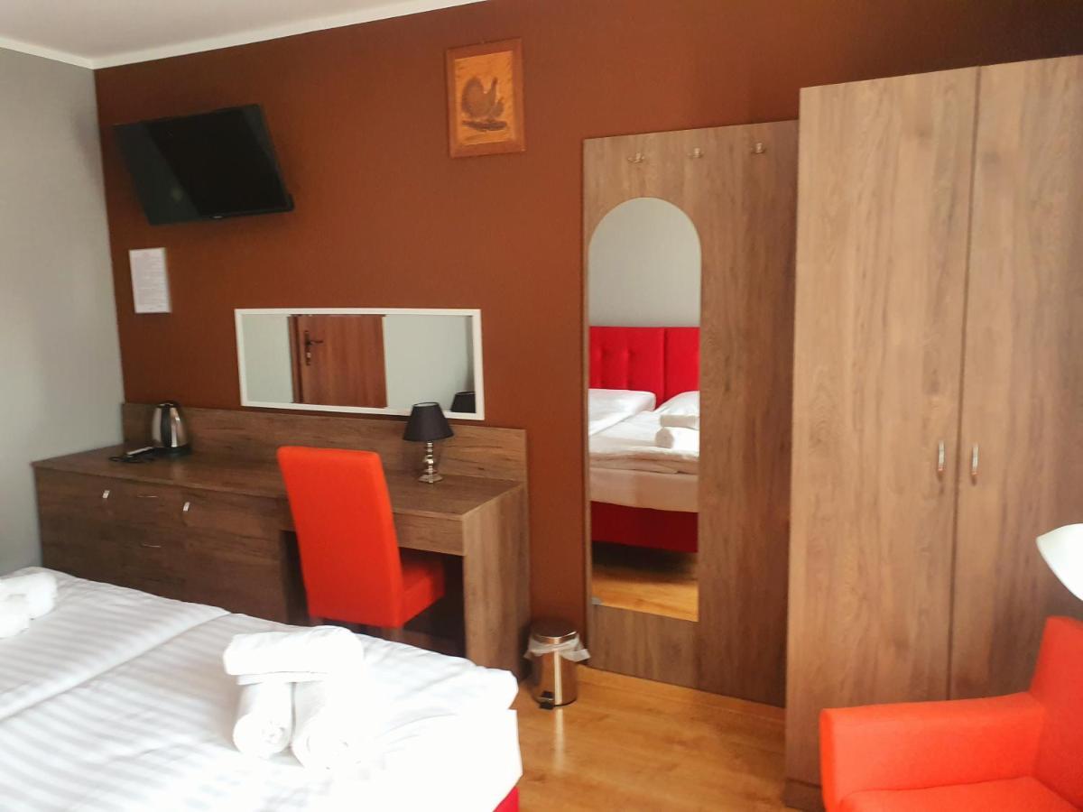 Lux Resort Kraśnik エクステリア 写真