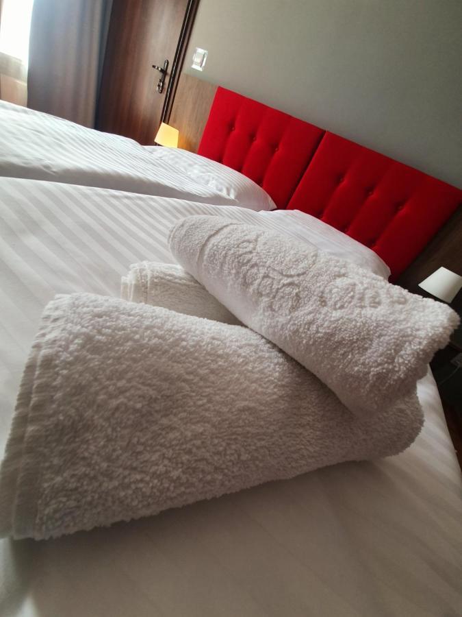 Lux Resort Kraśnik エクステリア 写真