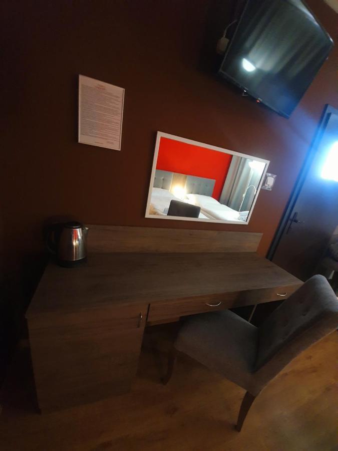 Lux Resort Kraśnik エクステリア 写真
