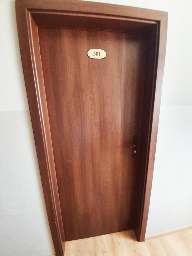 Lux Resort Kraśnik エクステリア 写真