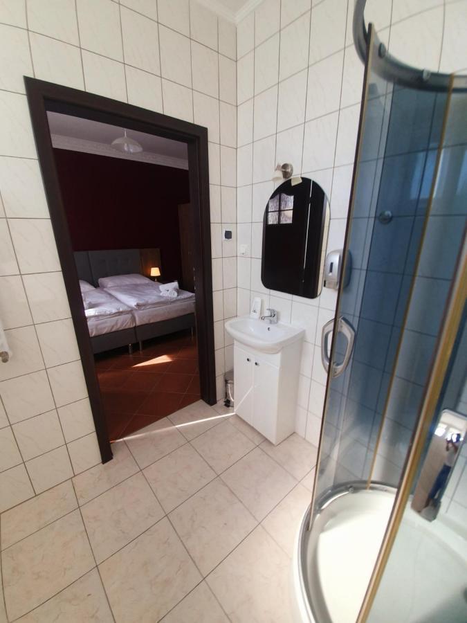 Lux Resort Kraśnik エクステリア 写真