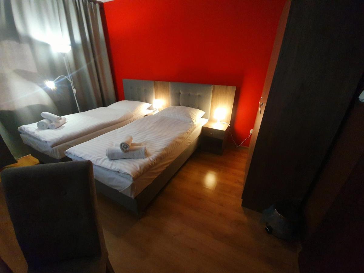Lux Resort Kraśnik エクステリア 写真