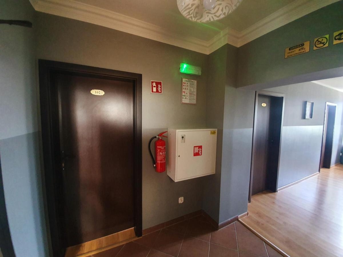 Lux Resort Kraśnik エクステリア 写真